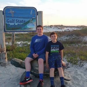 Meet your Posher, Aaron